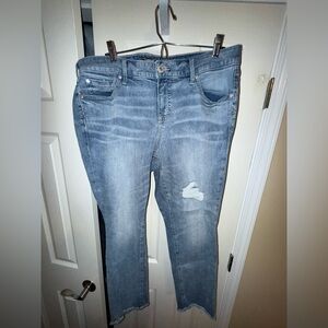 Torrid Crop Boyfriend Vintage Stretch 
Women’s Jeans Size: 16